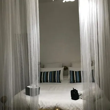 Style Di Elisabetta Notari